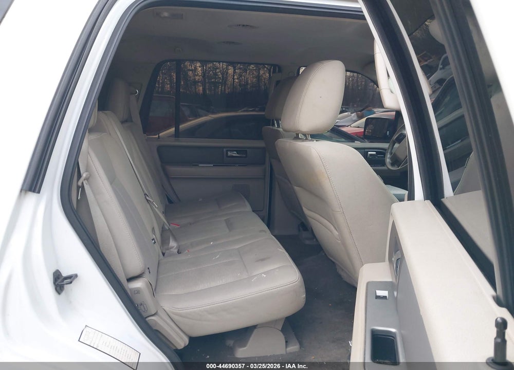 2011 FORD EXPEDITION XL VIN: 1FMJU1G52BEF51256