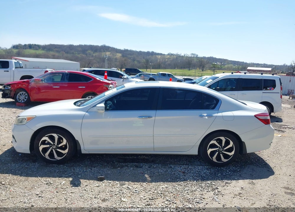 2016 HONDA ACCORD EX VIN: 1HGCR2F72GA058037
