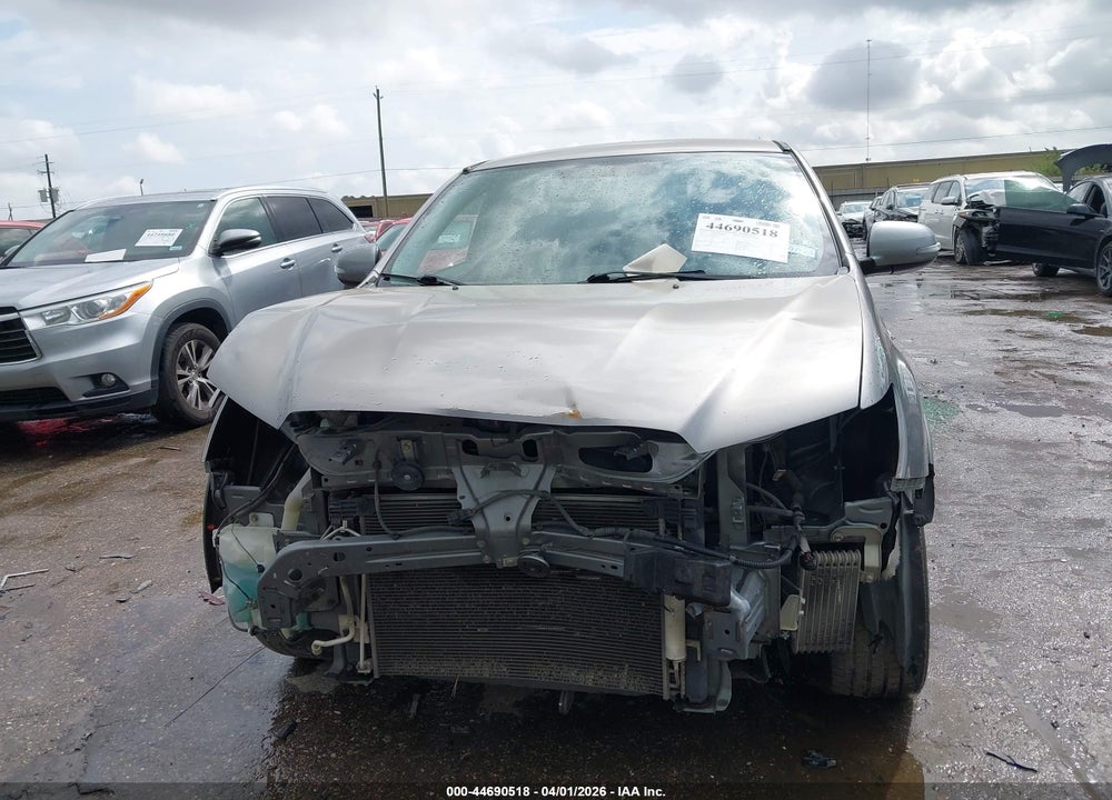 2018 MITSUBISHI OUTLANDER SPORT 2.0 ES VIN: JA4AP3AU8JU001775