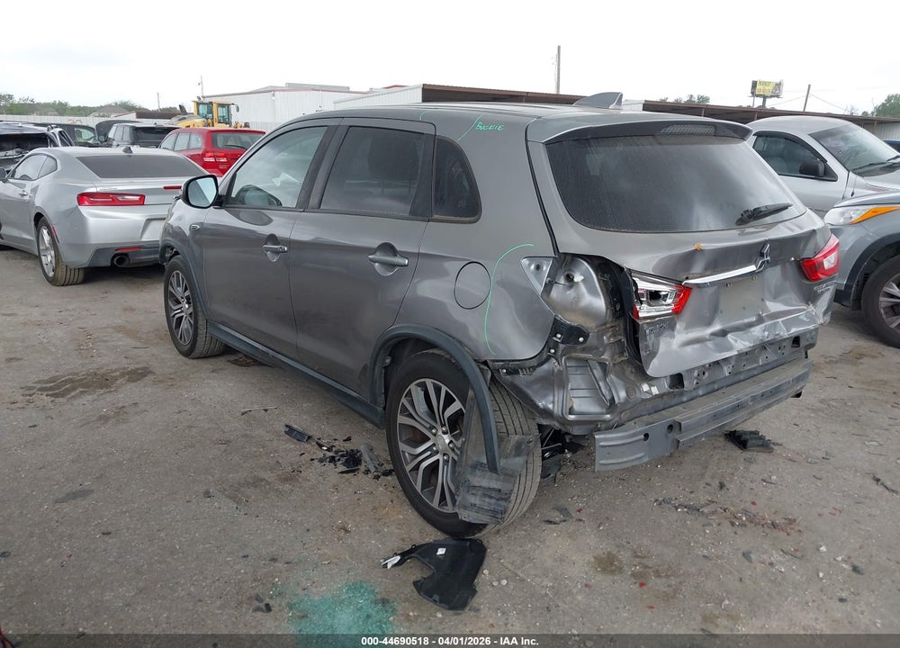 2018 MITSUBISHI OUTLANDER SPORT 2.0 ES VIN: JA4AP3AU8JU001775