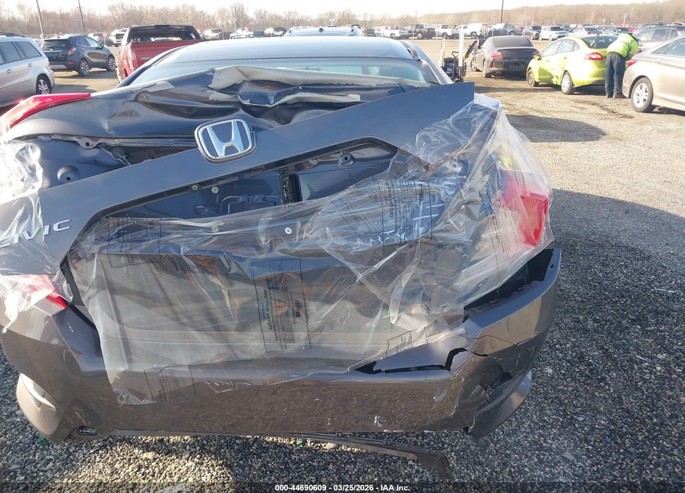 2017 HONDA CIVIC LX VIN: 19XFC2F55HE215084