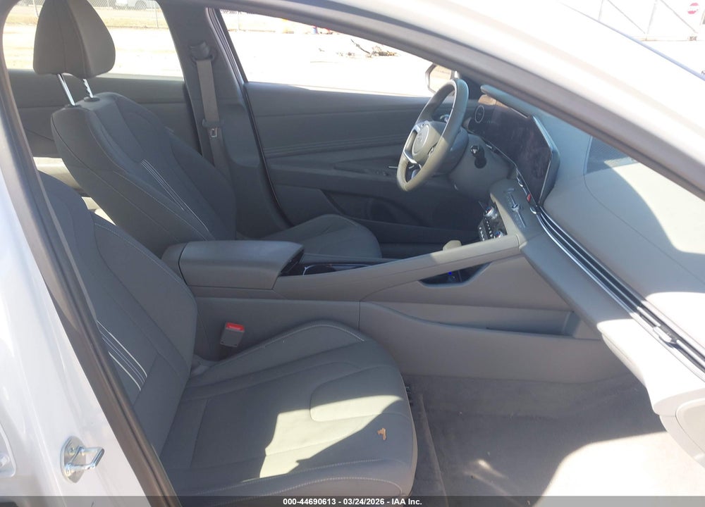 2024 HYUNDAI ELANTRA SEL VIN: KMHLS4DG3RU646964