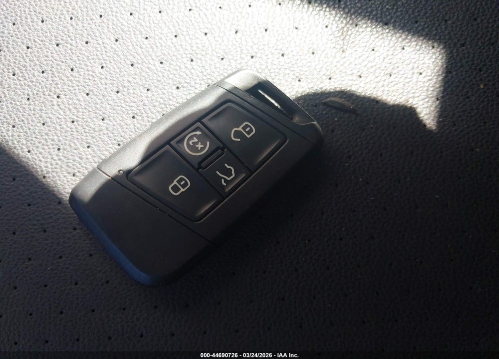 2019 VOLKSWAGEN JETTA 1.4T SEL VIN: 3VWE57BU3KM227342