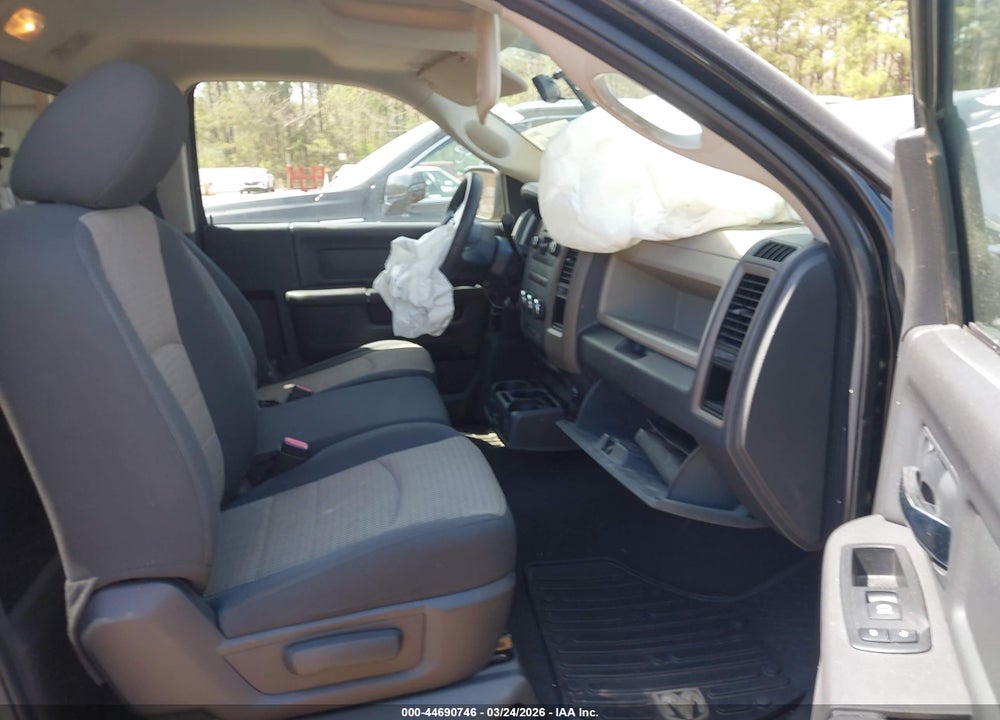 2012 RAM 1500 ST VIN: 3C6JD6ATXCG144330