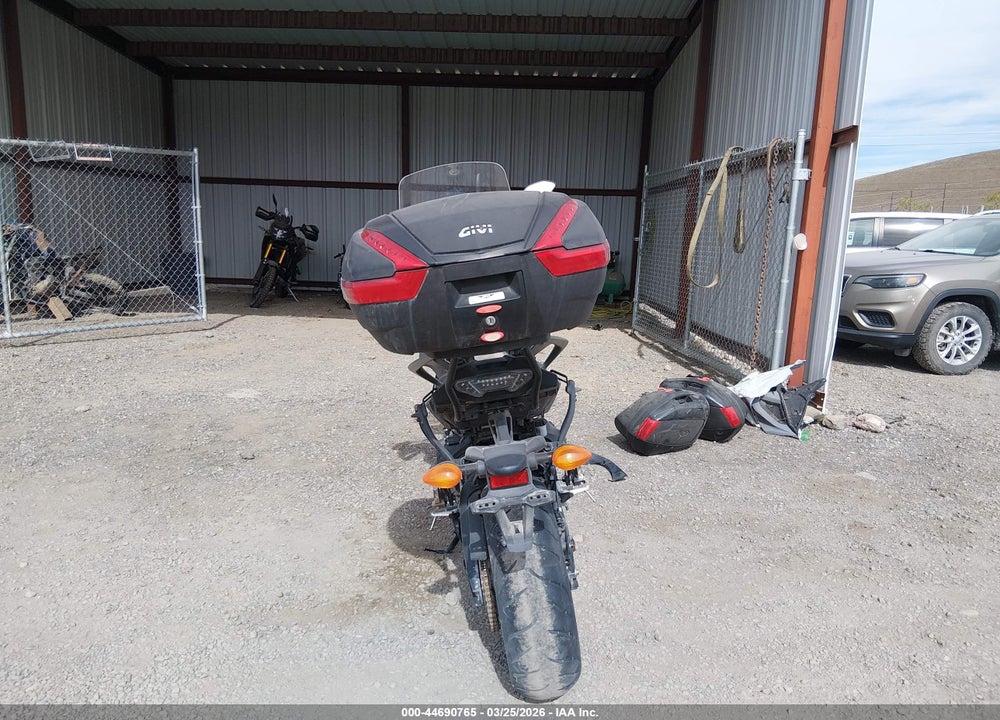 2019 YAMAHA MTT09 VIN: JYARN60E8KA000862