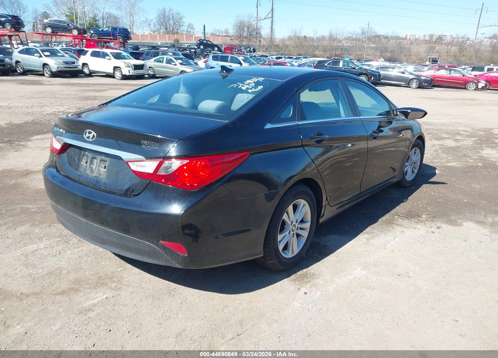 2014 HYUNDAI SONATA GLS VIN: 5NPEB4AC0EH865920