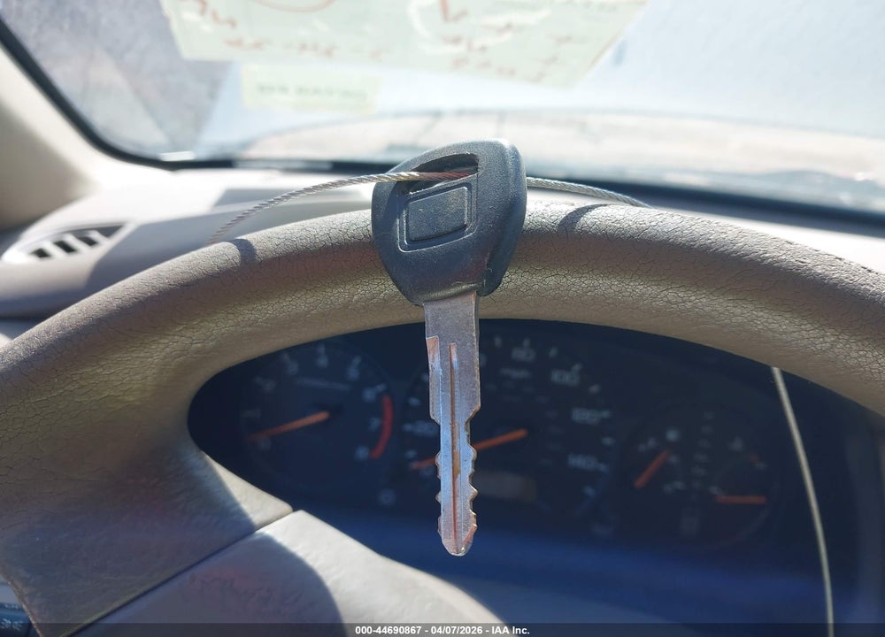 1999 HONDA ACCORD LX VIN: 1HGCG6652XA143830