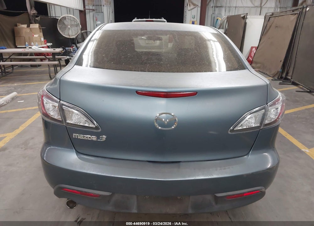 2010 MAZDA 3 I TOURING VIN: JM1BL1SFXA1205067