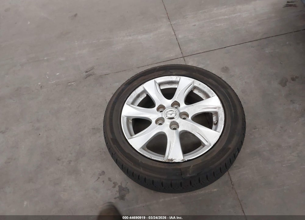 2010 MAZDA 3 I TOURING VIN: JM1BL1SFXA1205067