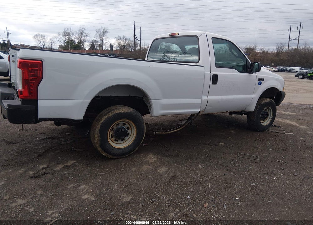 2004 FORD F-250 XL/XLT VIN: 1FTNF21L04EC20448