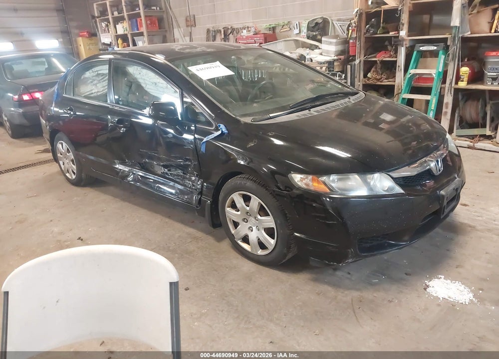 2010 HONDA CIVIC LX VIN: 2HGFA1F54AH562711