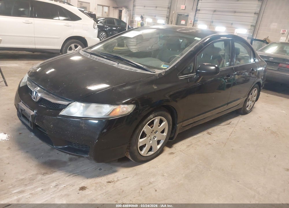 2010 HONDA CIVIC LX VIN: 2HGFA1F54AH562711