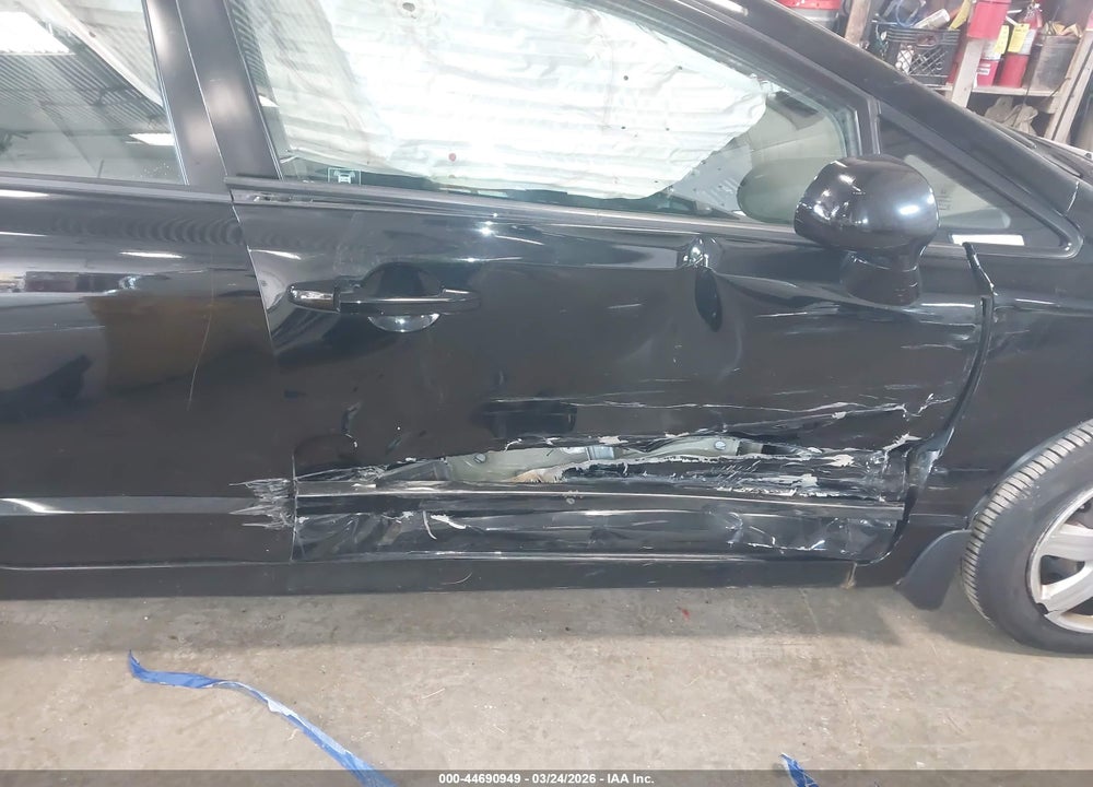 2010 HONDA CIVIC LX VIN: 2HGFA1F54AH562711