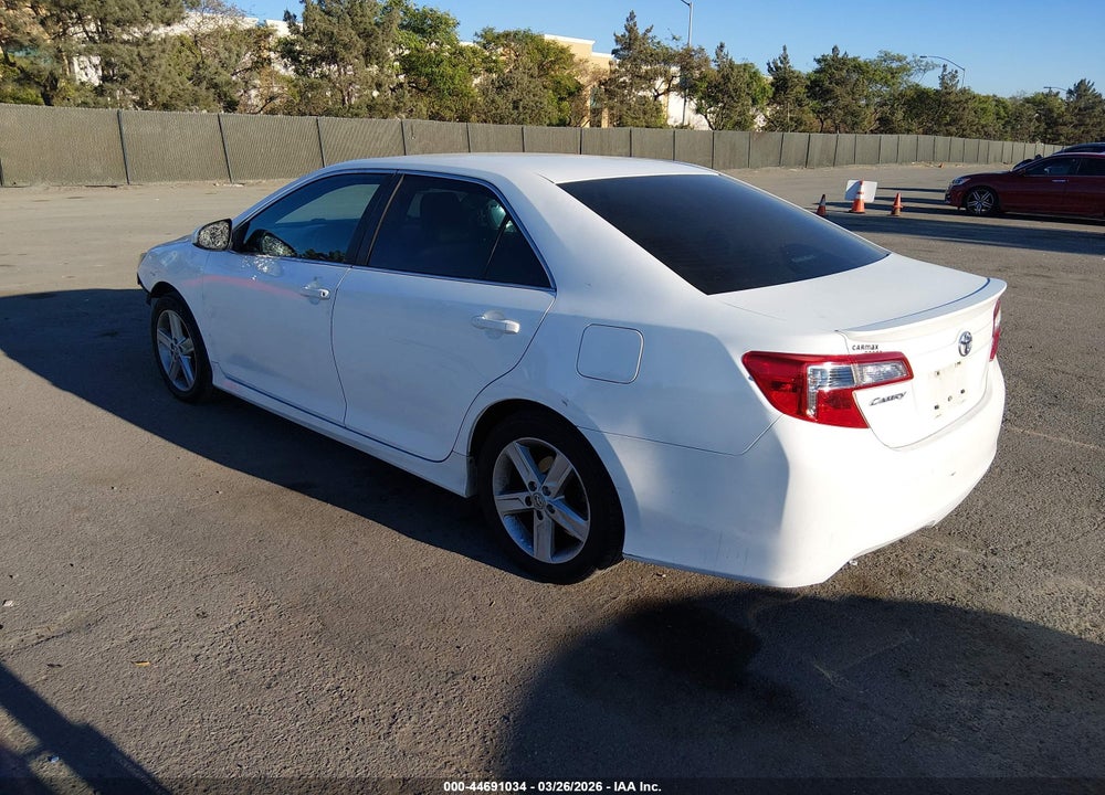 2012 TOYOTA CAMRY SE VIN: 4T1BF1FK3CU202426
