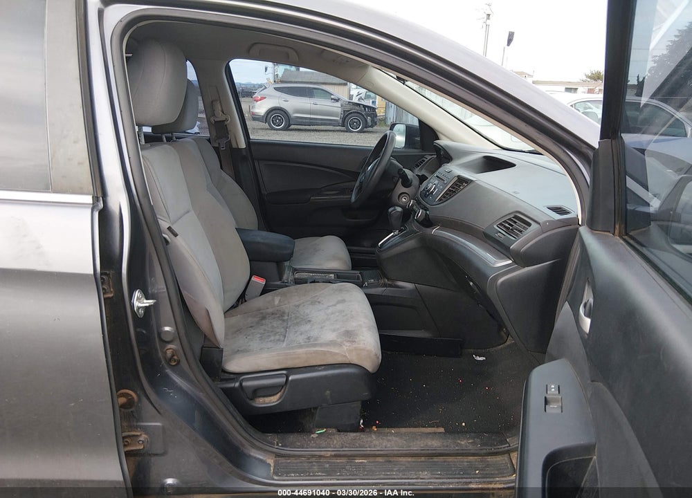 2015 HONDA CR-V LX VIN: 2HKRM4H38FH696426