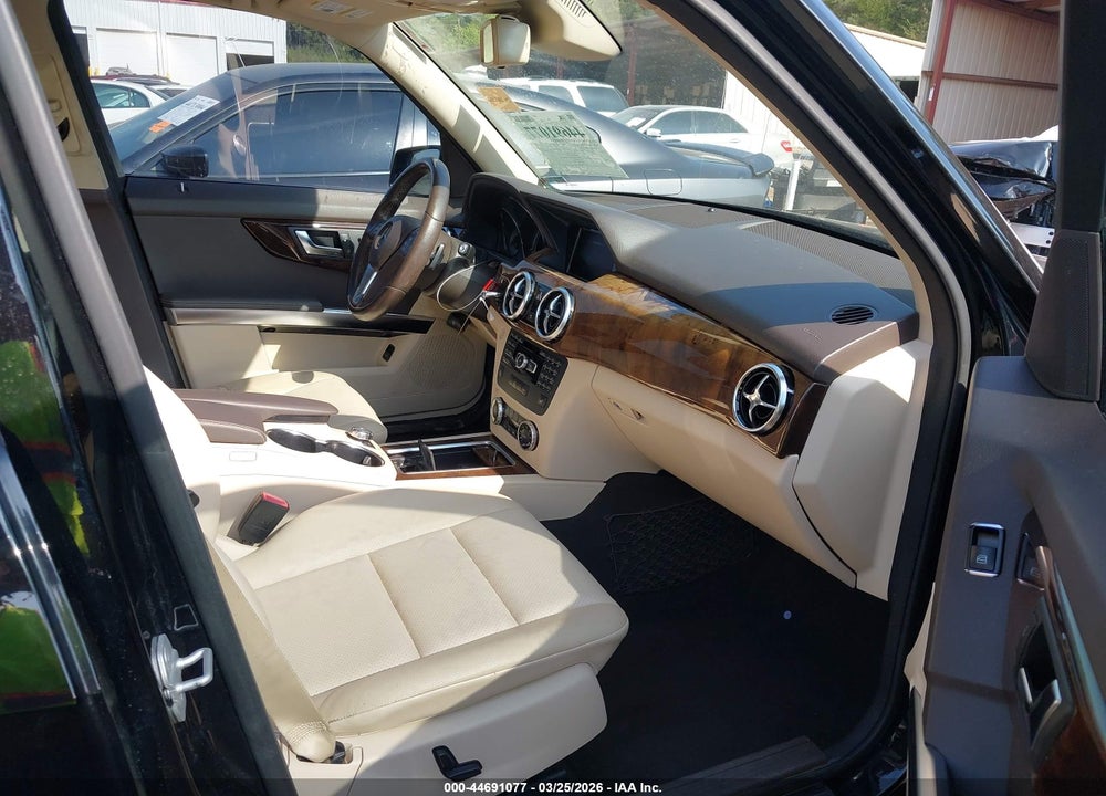 2014 MERCEDES-BENZ GLK 350 VIN: WDCGG5HB9EG232330