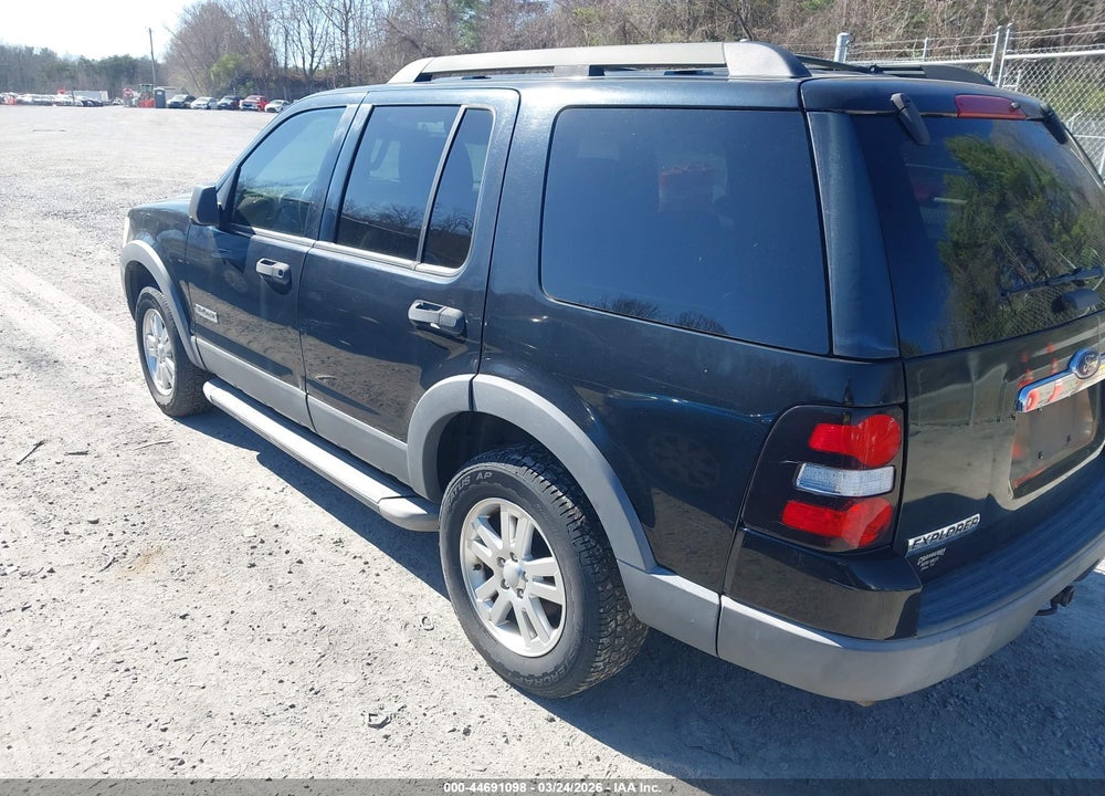2006 FORD EXPLORER XLT VIN: 1FMEU73E86UA23226