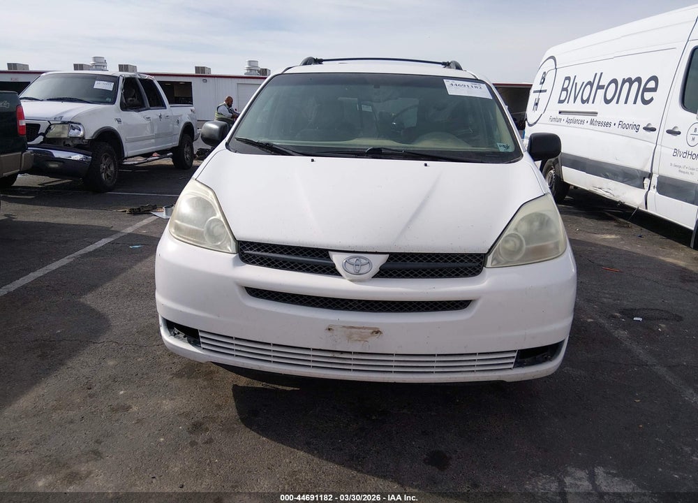 2004 TOYOTA SIENNA LE VIN: 5TDZA23C44S026755