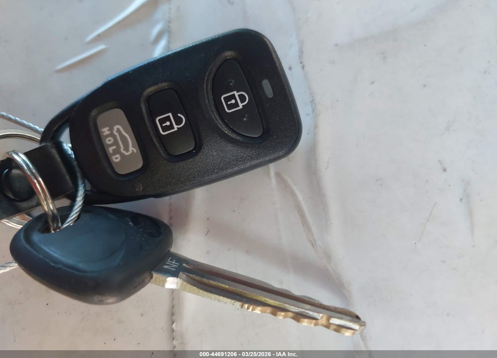 2020 HYUNDAI ELANTRA SEL VIN: 5NPD84LF5LH538833
