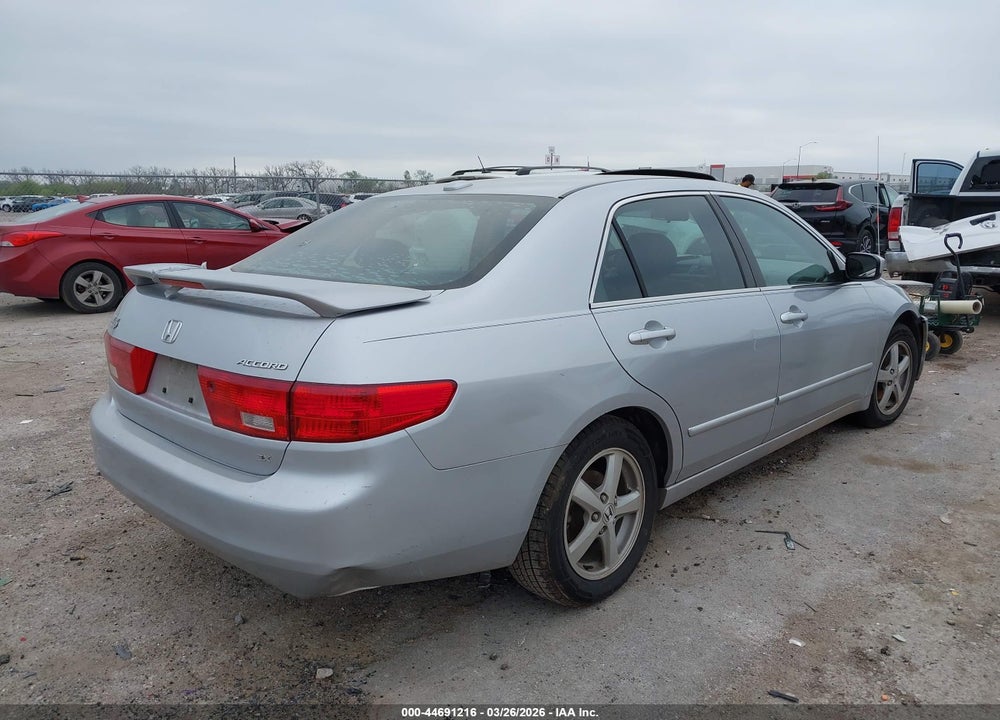 2005 HONDA ACCORD 2.4 EX VIN: 1HGCM56865A092598