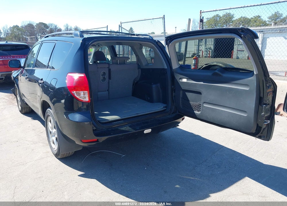 2008 TOYOTA RAV4 VIN: JTMBD33V586075940