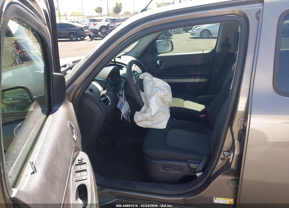 2011 CHEVROLET HHR LT VIN: 3GNBABFW3BS660906