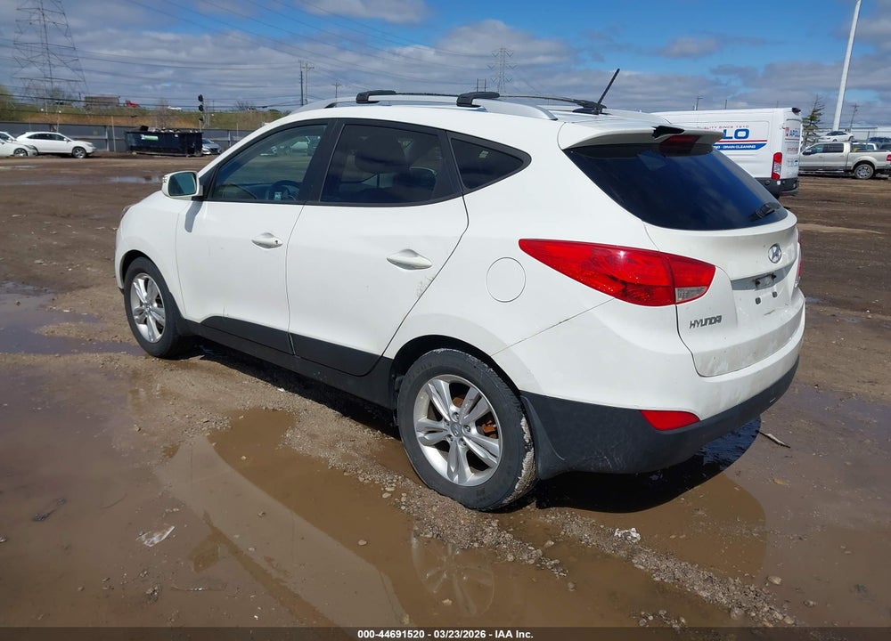 2012 HYUNDAI TUCSON GLS VIN: KM8JU3AC3CU526926