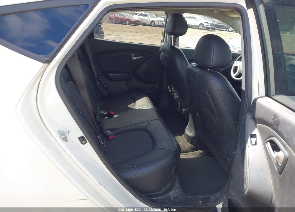 2012 HYUNDAI TUCSON GLS VIN: KM8JU3AC3CU526926
