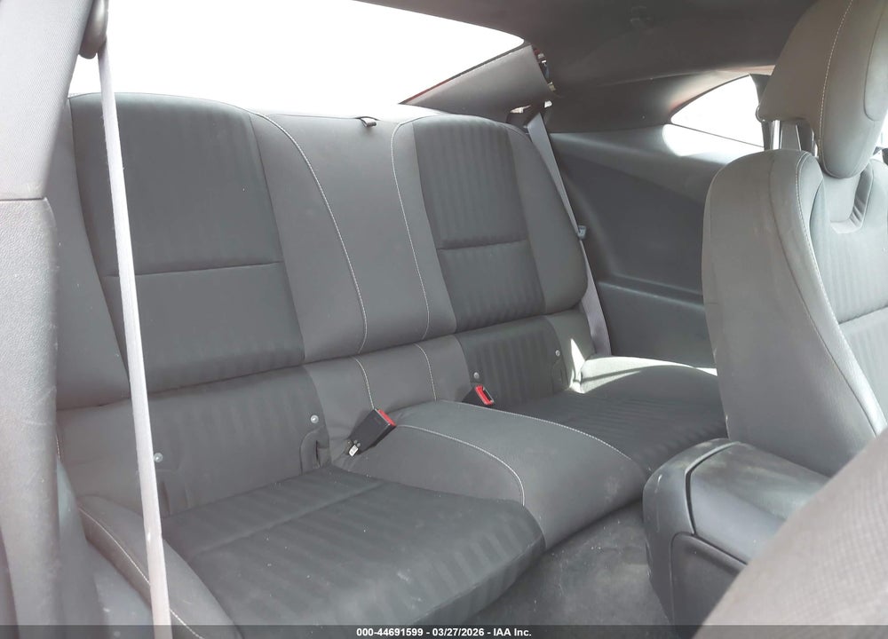 2015 CHEVROLET CAMARO 1LS VIN: 2G1FA1E3XF9142377
