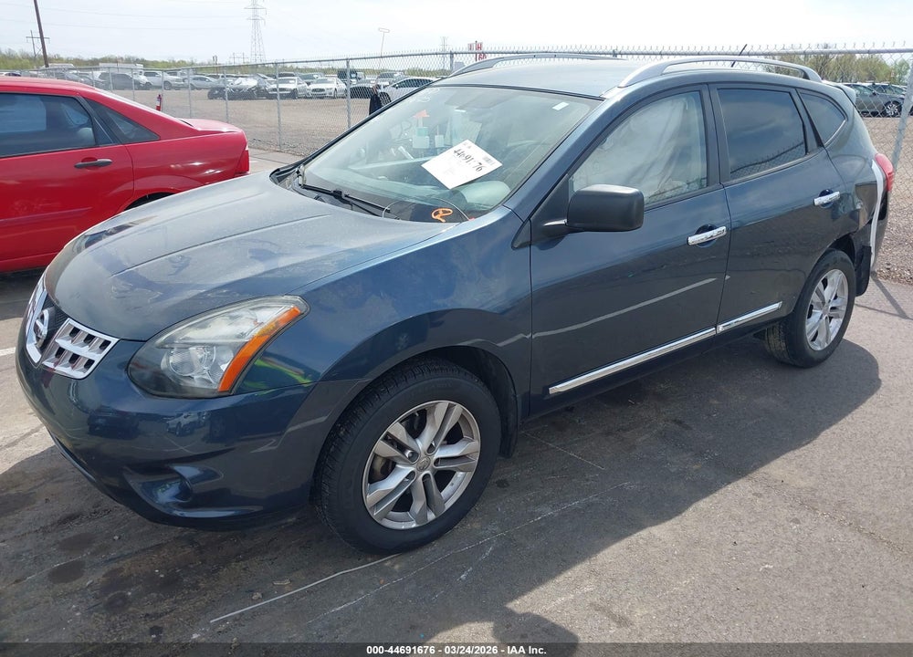 2015 NISSAN ROGUE SELECT S VIN: JN8AS5MT5FW663204