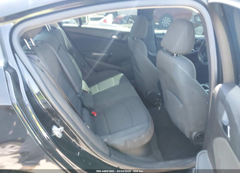 2016 CHEVROLET CRUZE LT AUTO VIN: 1G1BE5SM6G7307822