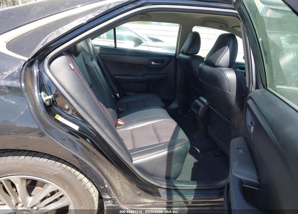 2017 TOYOTA CAMRY SE VIN: 4T1BF1FK7HU322138