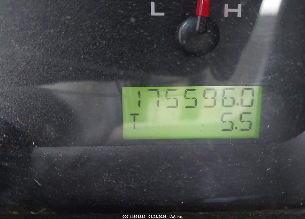2004 FORD F-150 STX/XL/XLT VIN: 1FTRF12W64NB92384