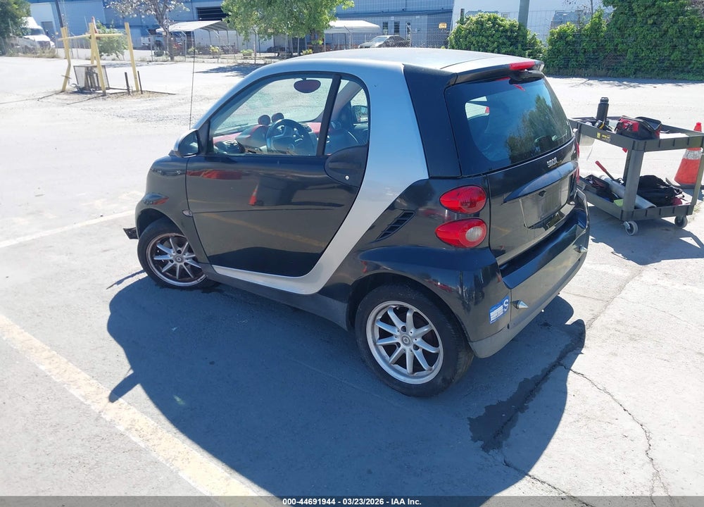 2009 SMART FORTWO BRABUS/PASSION/PURE VIN: WMEEJ31X49K219255