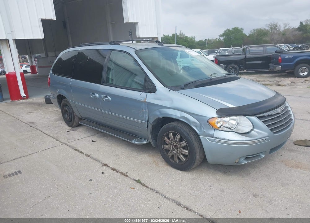 2005 CHRYSLER TOWN & COUNTRY TOURING VIN: 2C4GP54L85R422347