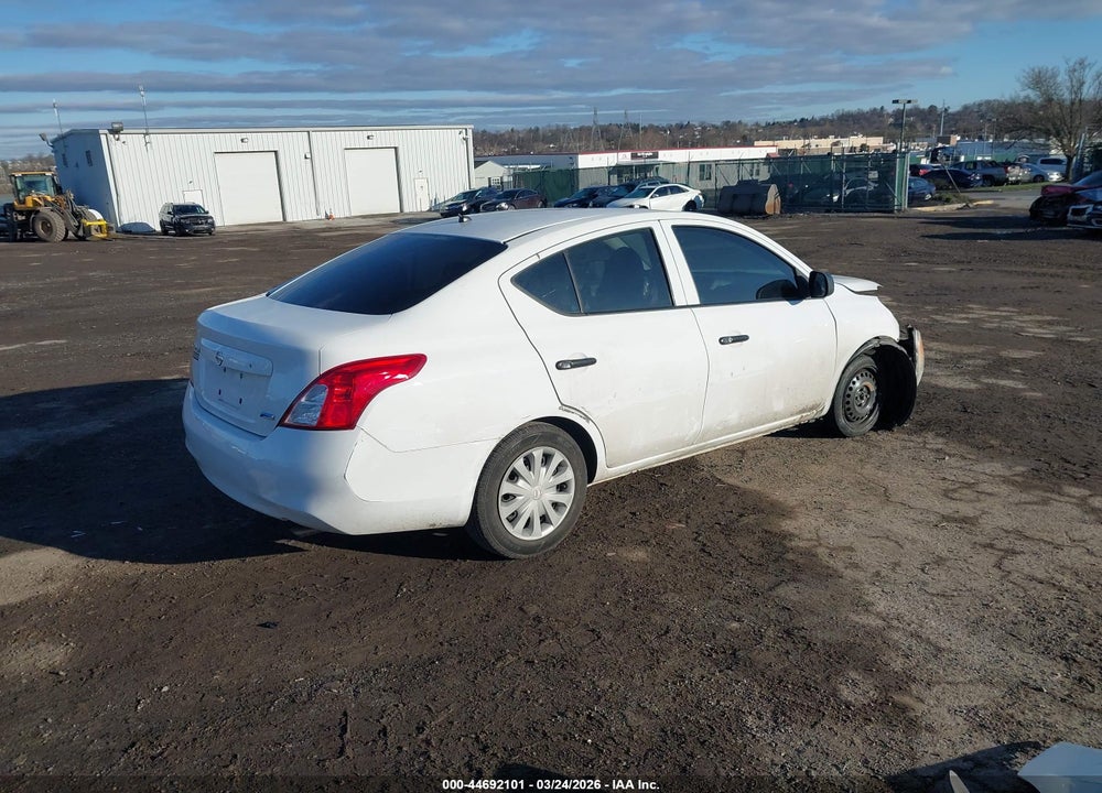 2012 NISSAN VERSA 1.6 S VIN: 3N1CN7AP8CL889482