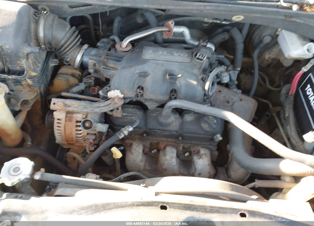 2008 CHRYSLER TOWN & COUNTRY LX VIN: 2A8HR44HX8R708265