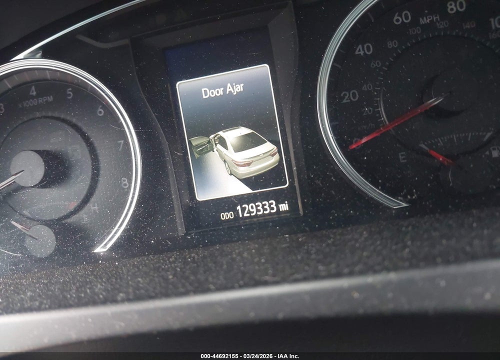 2015 TOYOTA CAMRY SE VIN: 4T1BF1FK0FU049248
