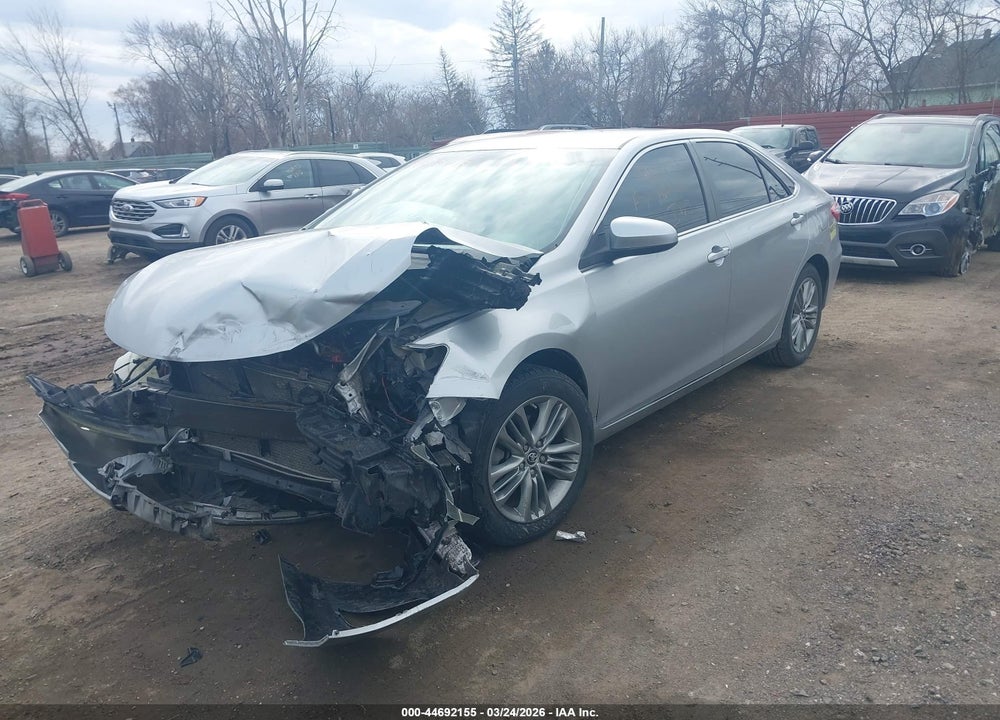 2015 TOYOTA CAMRY SE VIN: 4T1BF1FK0FU049248