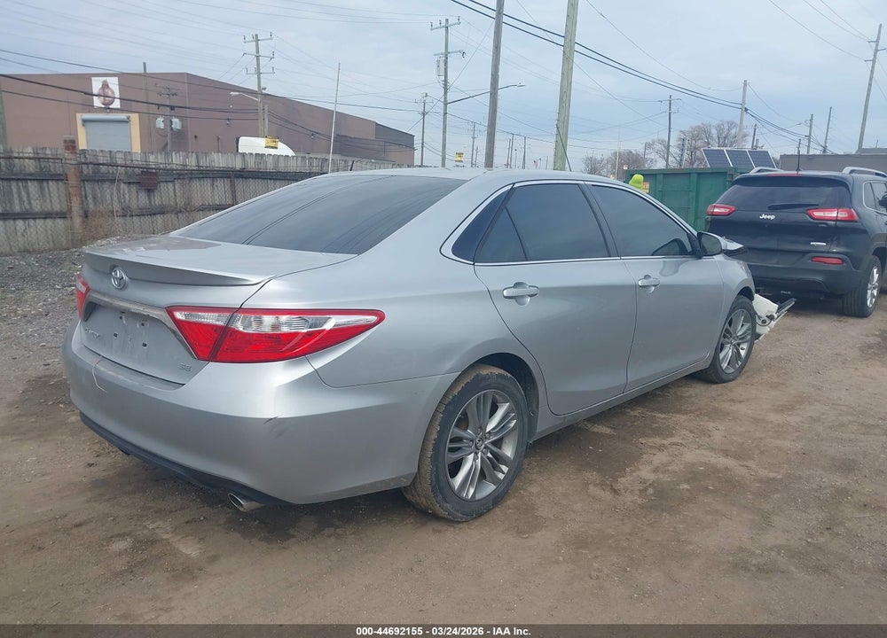 2015 TOYOTA CAMRY SE VIN: 4T1BF1FK0FU049248