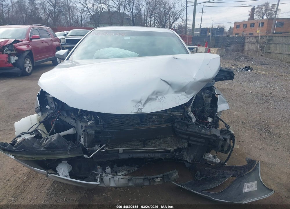 2015 TOYOTA CAMRY SE VIN: 4T1BF1FK0FU049248