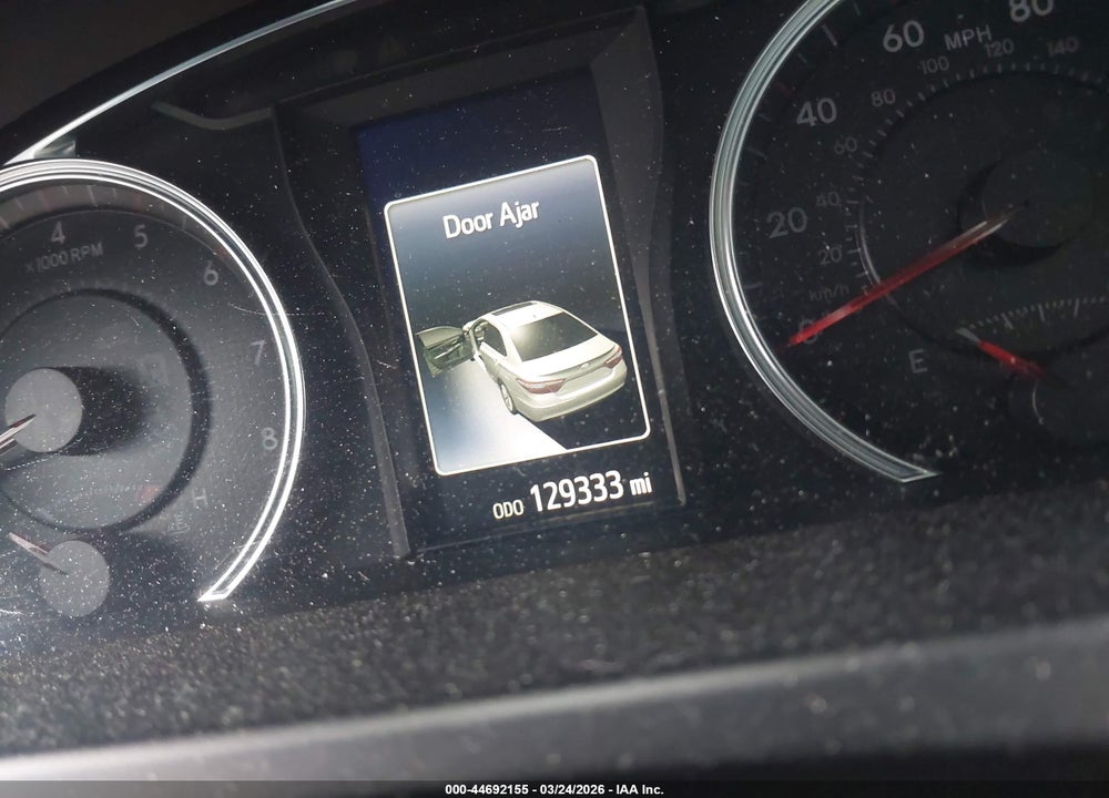 2015 TOYOTA CAMRY SE VIN: 4T1BF1FK0FU049248
