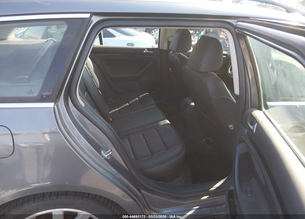 2014 VOLKSWAGEN JETTA SPORTWAGEN 2.0L TDI VIN: 3VWPL7AJ8EM626726