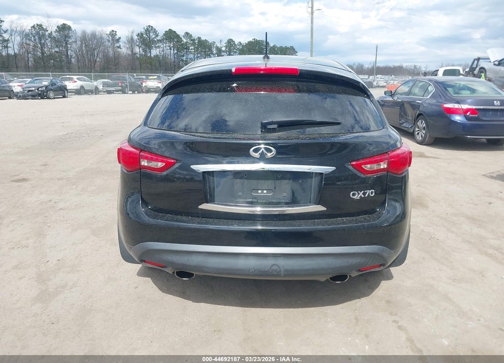 2014 INFINITI QX70 VIN: JN8CS1MU6EM451254