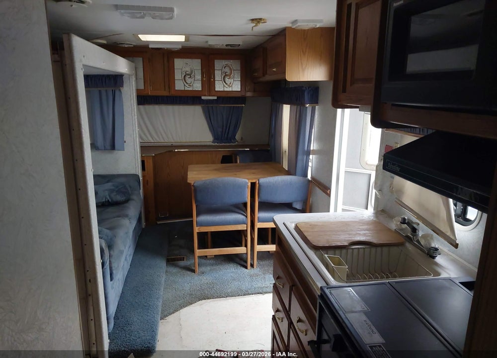 1996 JAYCO RV TRAILER VIN: 1UJBJ02L5T1C30177