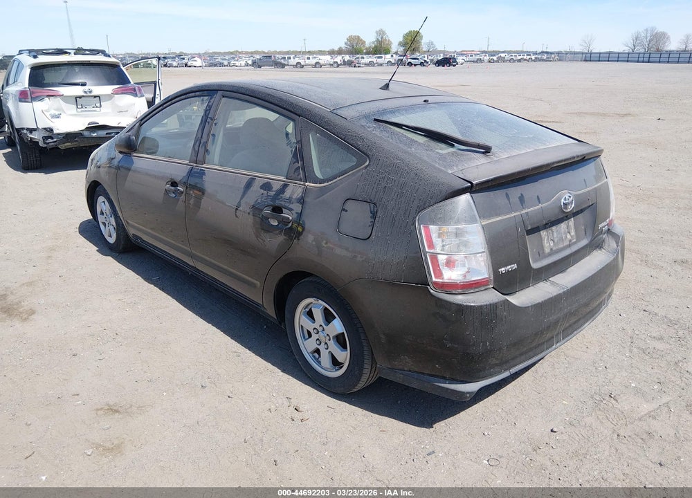 2005 TOYOTA PRIUS VIN: JTDKB20U650132172