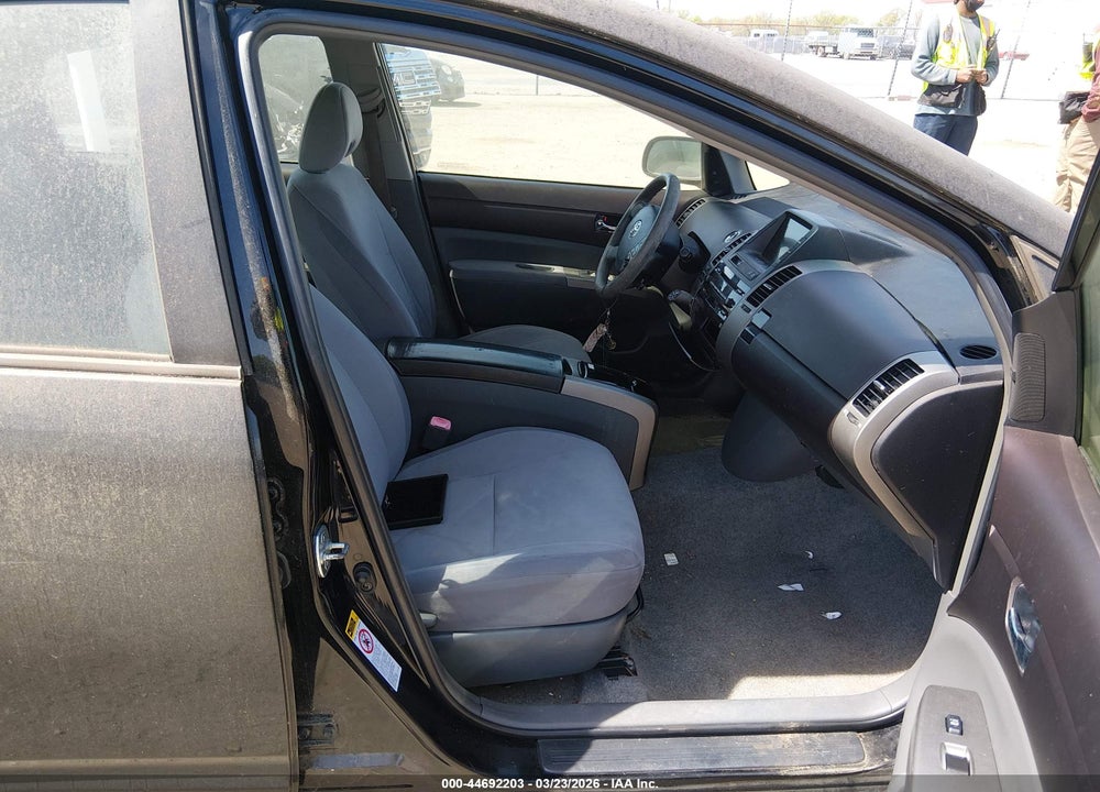2005 TOYOTA PRIUS VIN: JTDKB20U650132172