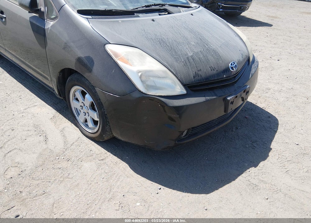 2005 TOYOTA PRIUS VIN: JTDKB20U650132172