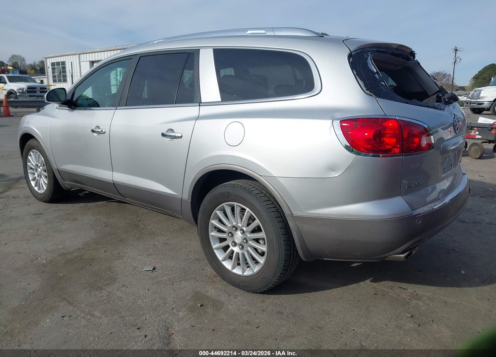 2011 BUICK ENCLAVE CX VIN: 5GAKRAED5BJ386168