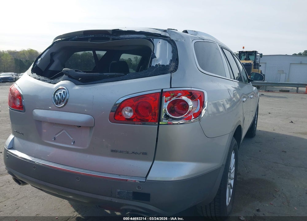 2011 BUICK ENCLAVE CX VIN: 5GAKRAED5BJ386168